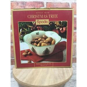 Spode Christmas Tree 7" Pierced Nut Bowl Hexagonal w/Holly & Mistletoe Edges
